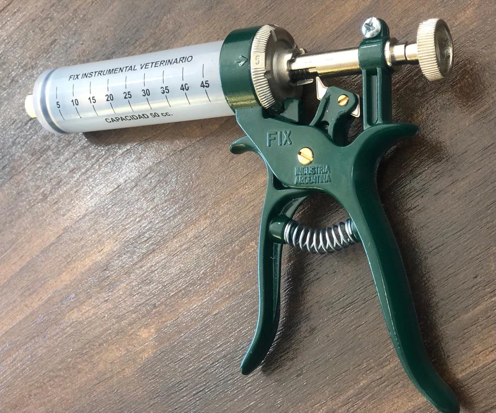Jeringa Automatica 50 Cc Cuerpo Plastico - Imagen 2